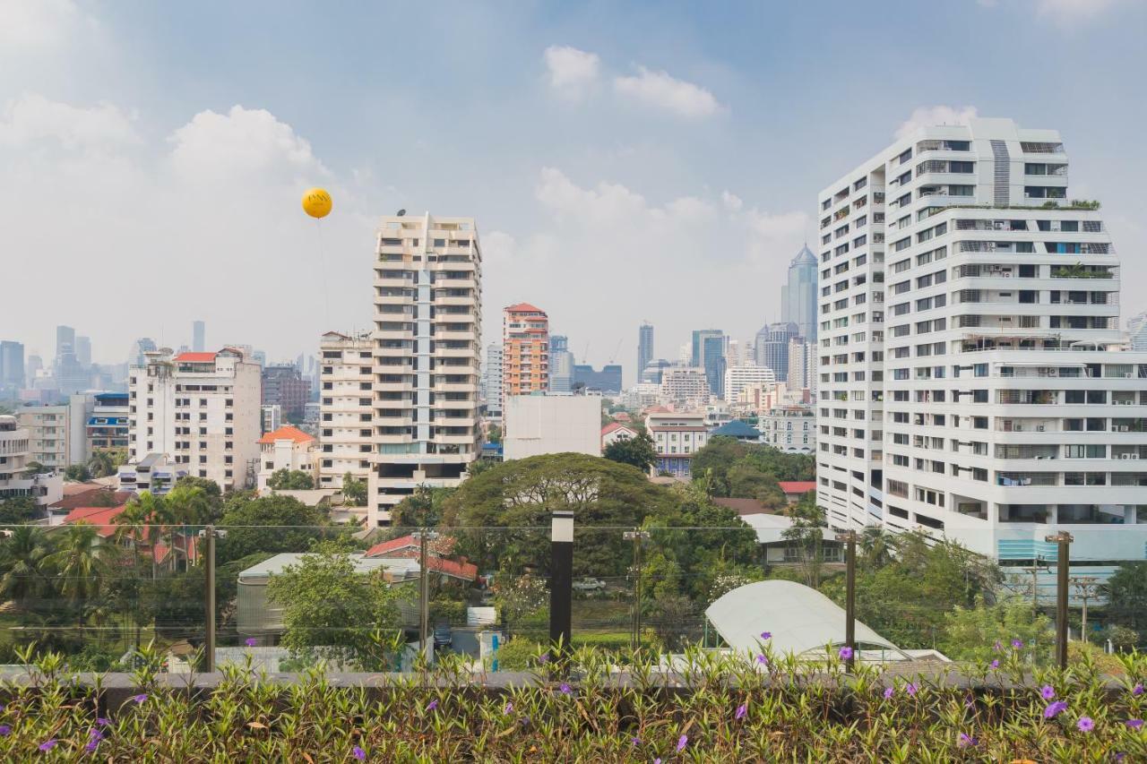 Sukhumvit Asok Modern Suite Бангкок Екстер'єр фото