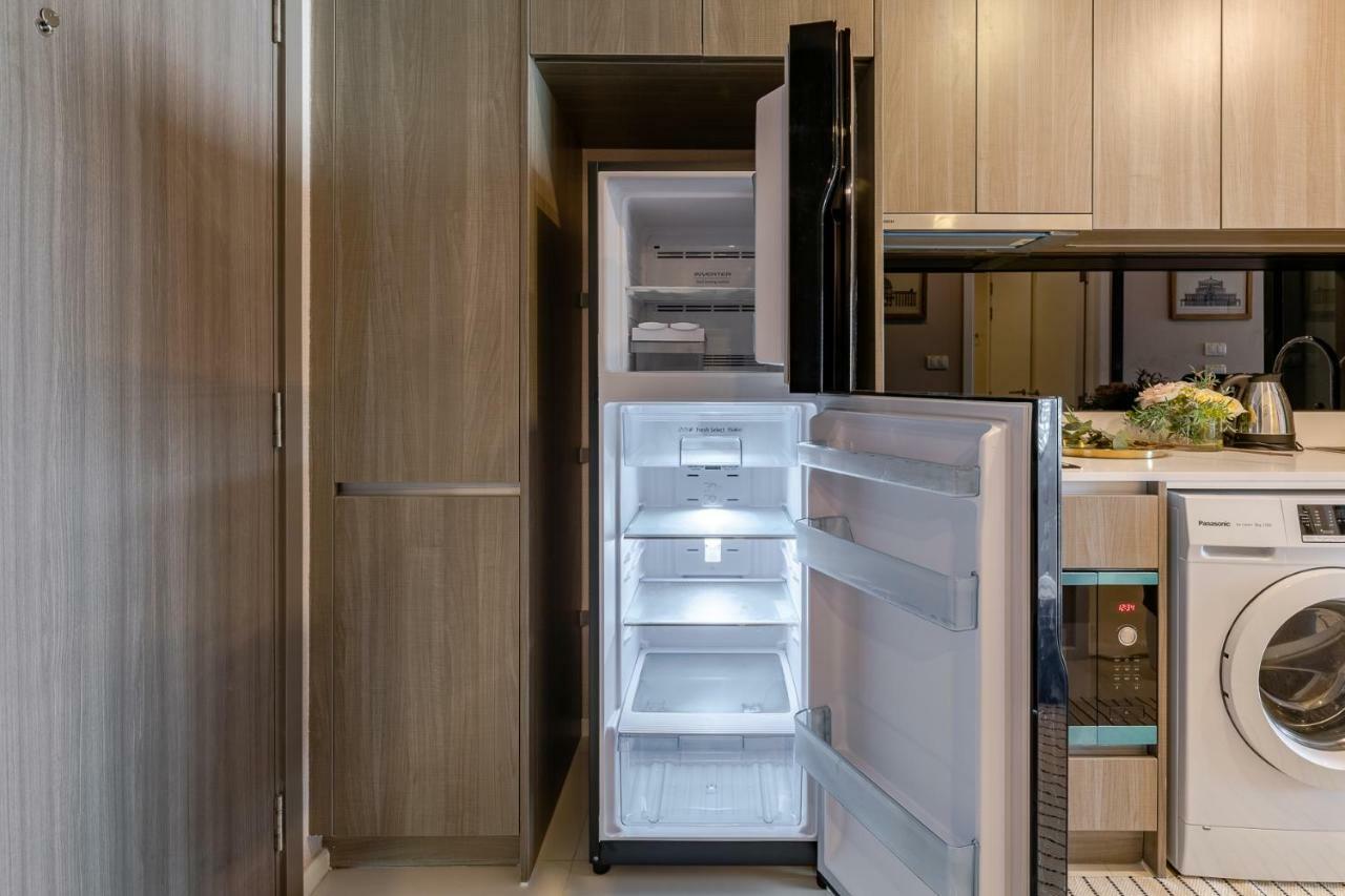 Sukhumvit Asok Modern Suite Бангкок Екстер'єр фото