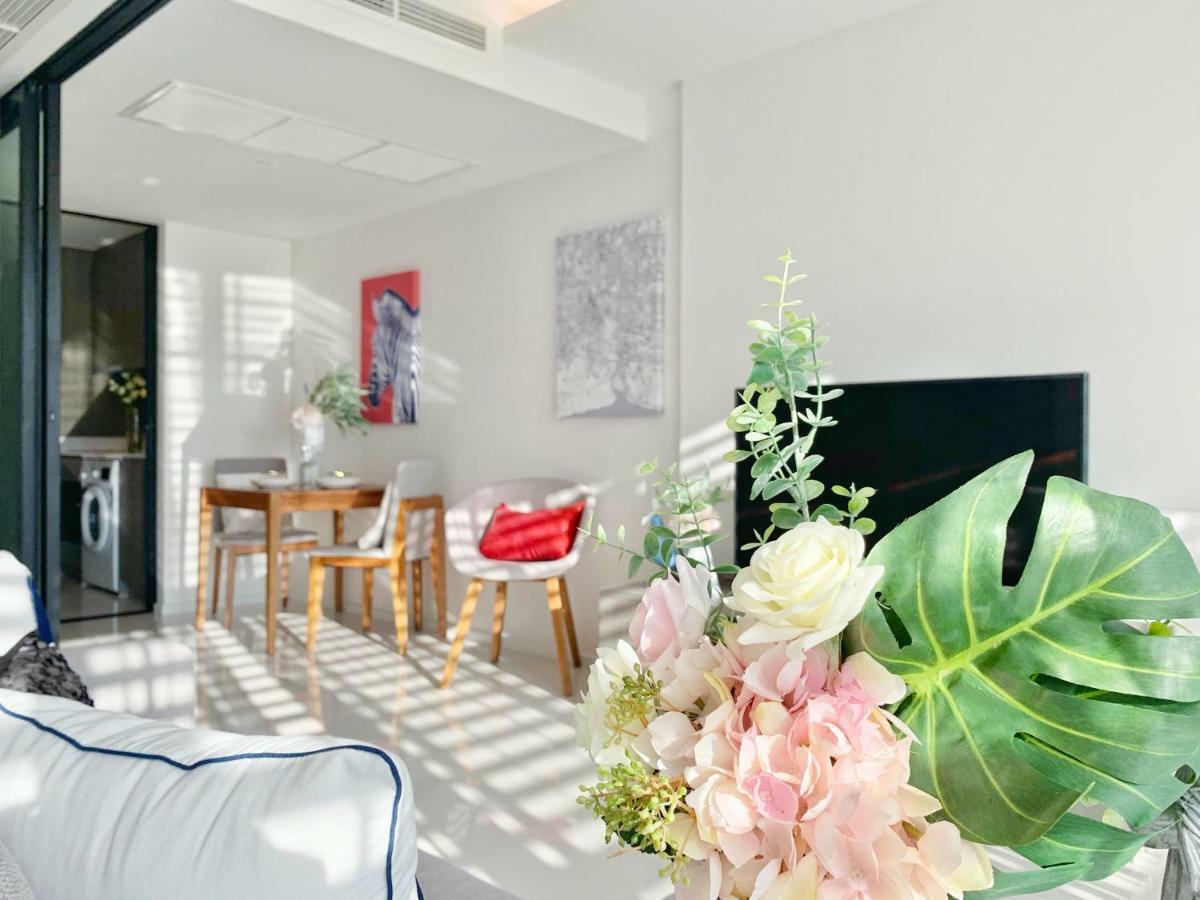 Sukhumvit Asok Modern Suite Бангкок Екстер'єр фото