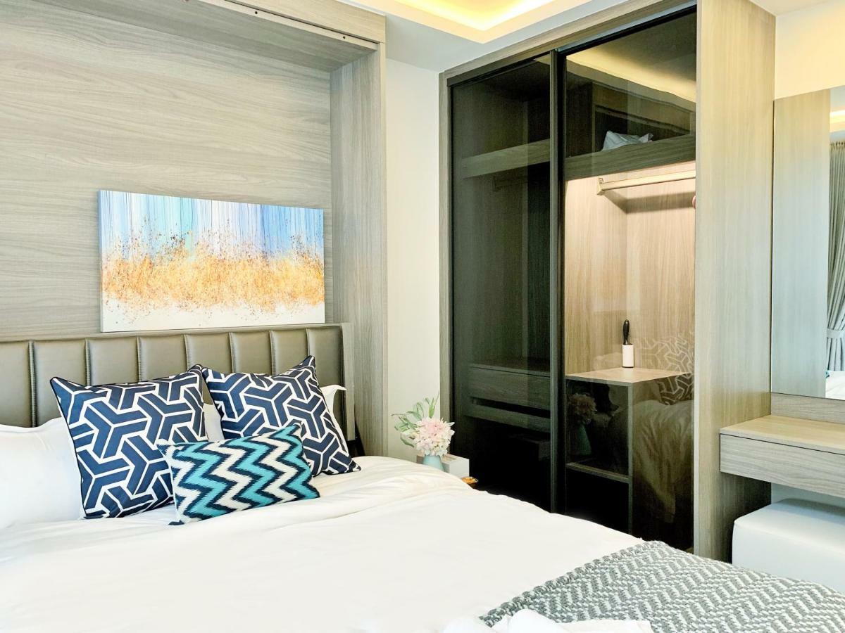 Sukhumvit Asok Modern Suite Бангкок Екстер'єр фото