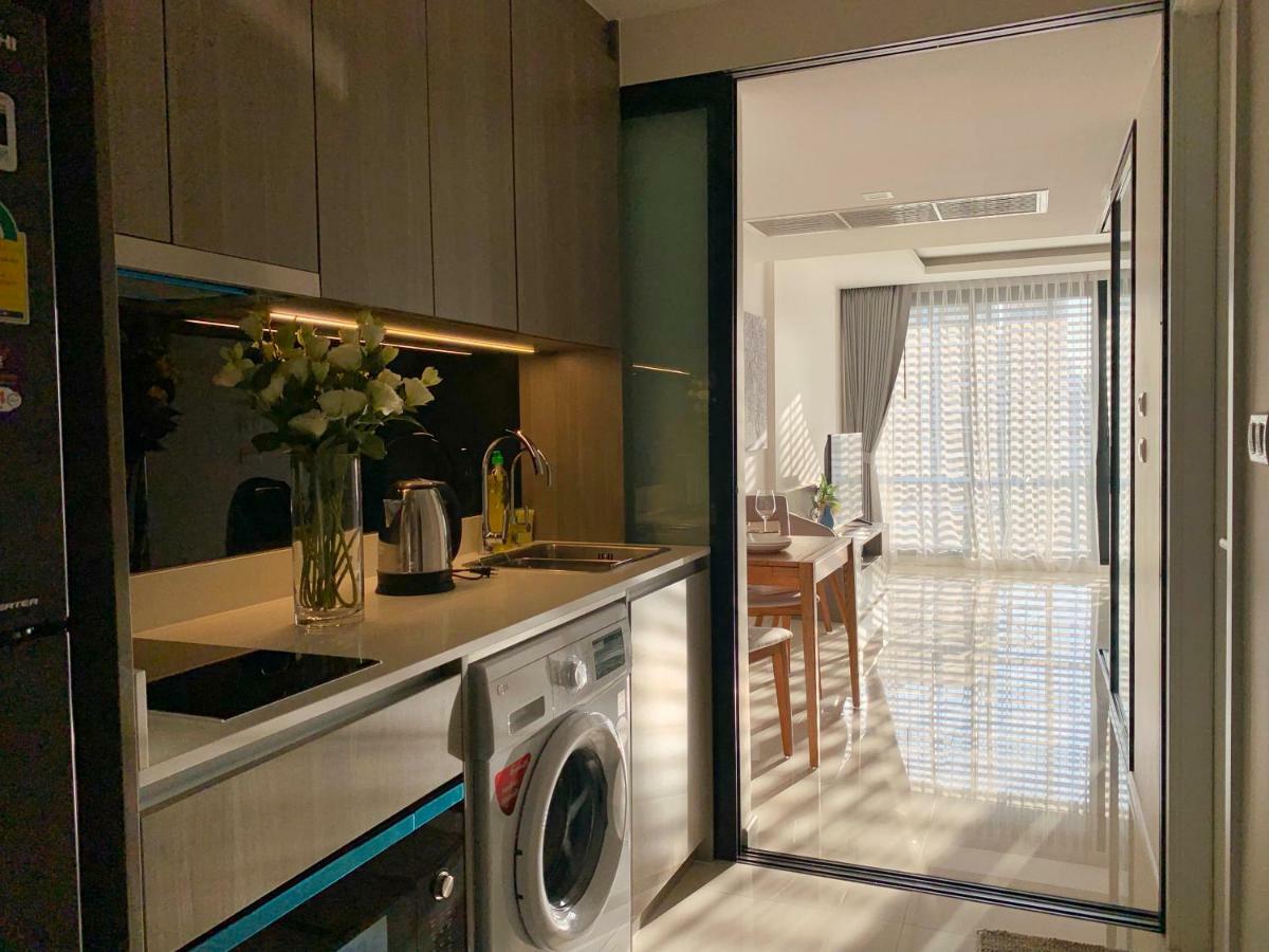Sukhumvit Asok Modern Suite Бангкок Екстер'єр фото